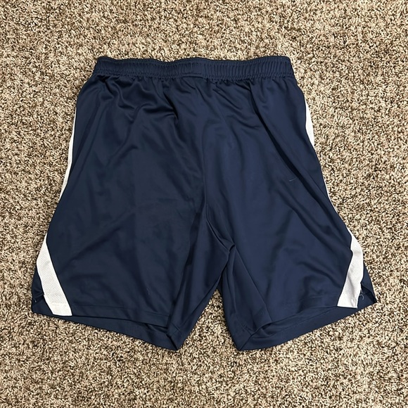 Nike Barça Men’s Soccer Shorts (S) - Picture 2 of 2
